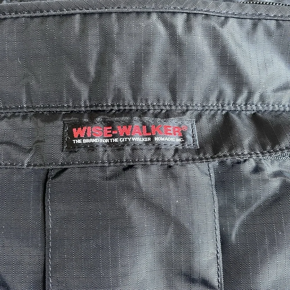 Wise Walker Nomadic City Walker Nylon Tote Messenger Bag Black 19